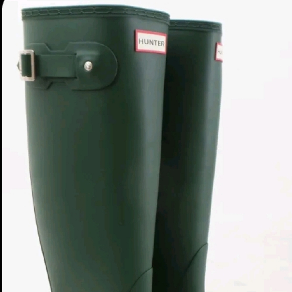 Hunter Women's Matte Green Original Tall Rain Boots - Picture 3 of 4
